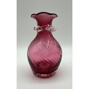 Pilgrim Cranberry Glass Hand Blown Optic Swirl 4.5” Bud Vase w Applied Ribbon
